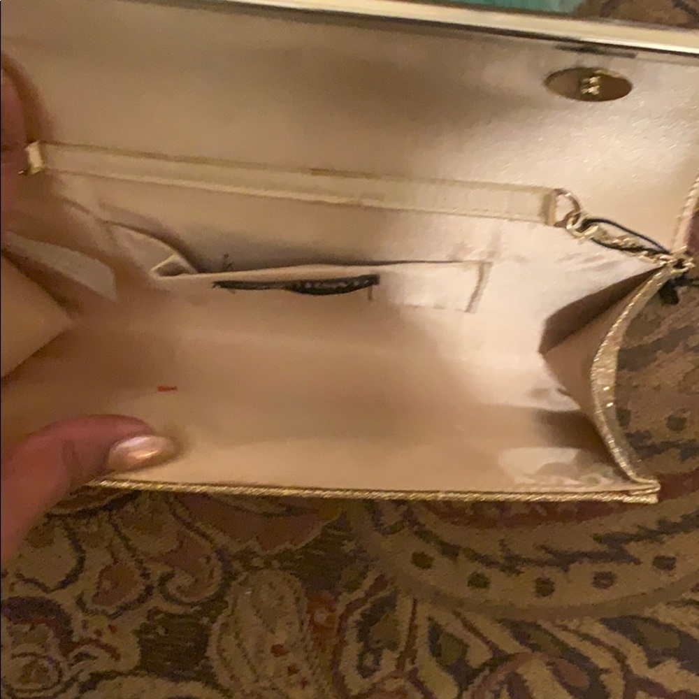 Purse - Picture 2 of 2